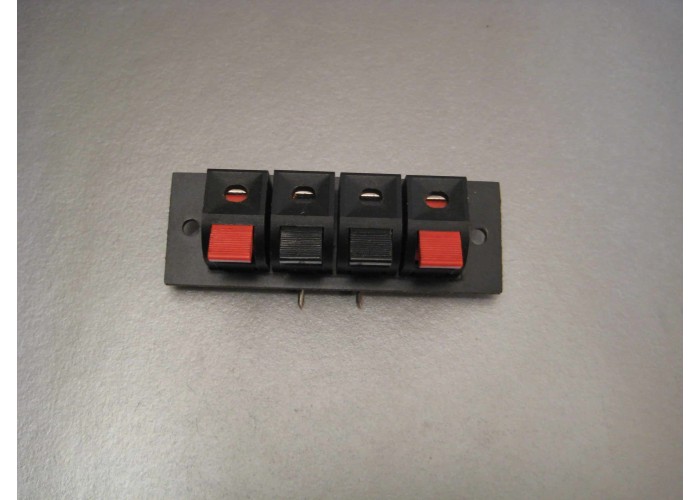 Luxman R-1120 Receiver Speaker Jack Connector 