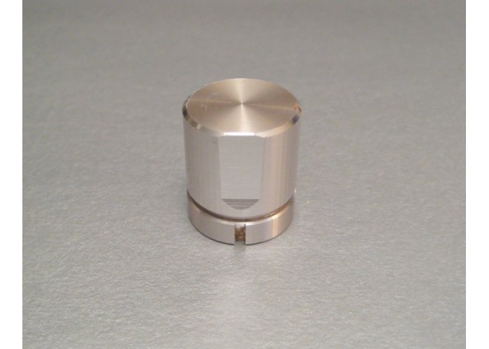 Toshiba SA-750 Receiver Bass Control Knob Part # 22826196      