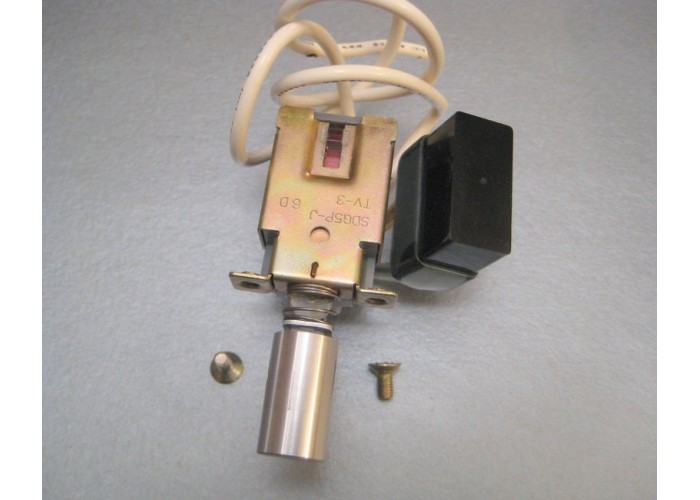 Kenwood KR-5600 Power Switch           