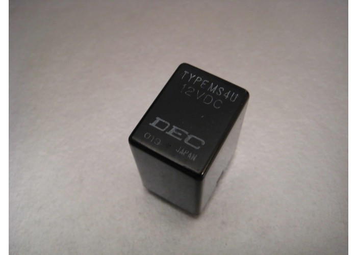 Yamaha CR-640 Receiver Protection Relay DEC Type MS4U 12VDC 