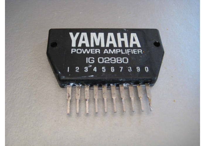 Yamaha CR-640 Receiver Power Amplifier IC Part # IG 02980     