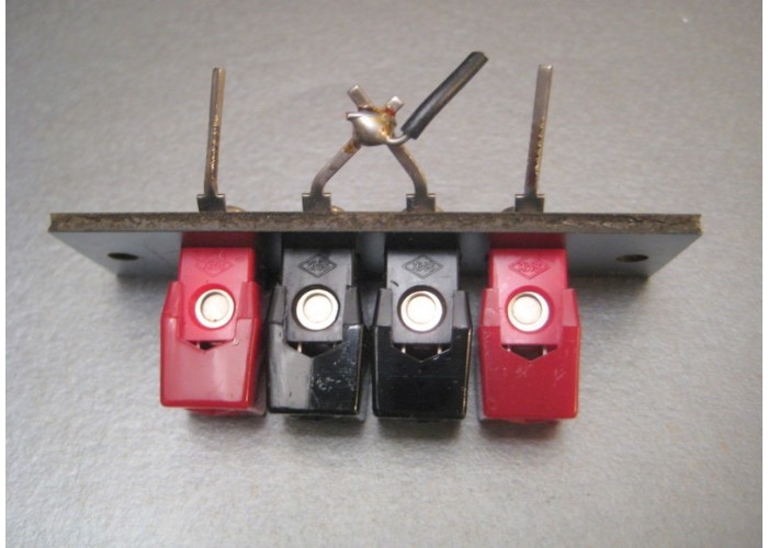 Harman Kardon HK560 Speaker Terminal Part # 65434823   