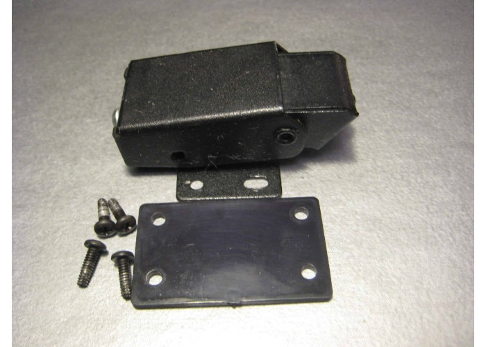 Harman Kardon ST-6  Free Stop Hinge Part # 67030831   