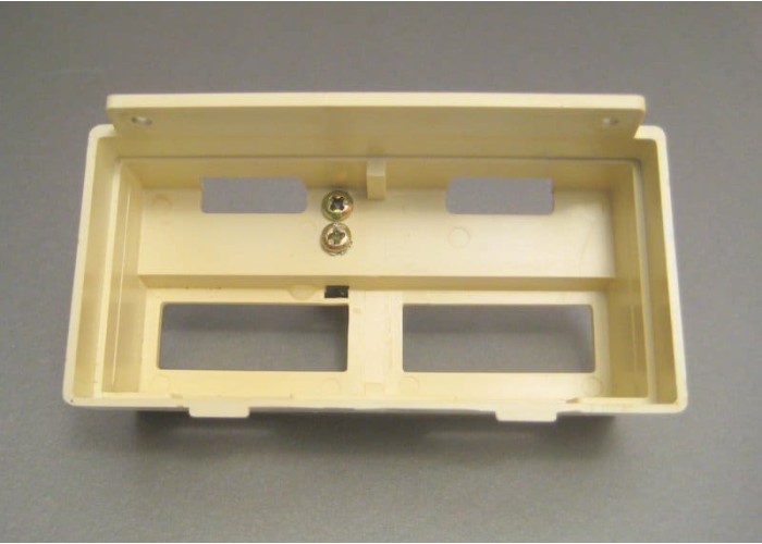 Marantz 4270 Quad Receiver Meter Lamp Reflector Part # 288627401       