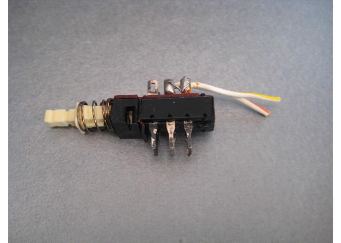 Marantz 4270 Remote Speaker Switch           