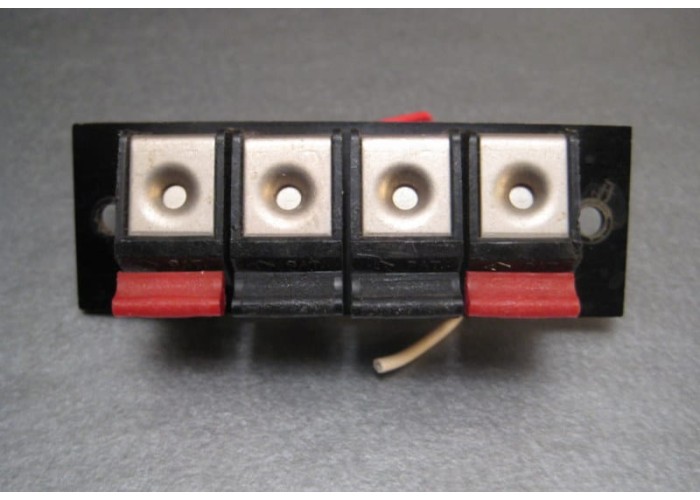 Marantz 2270 Speaker Terminal Part # YT0304003 