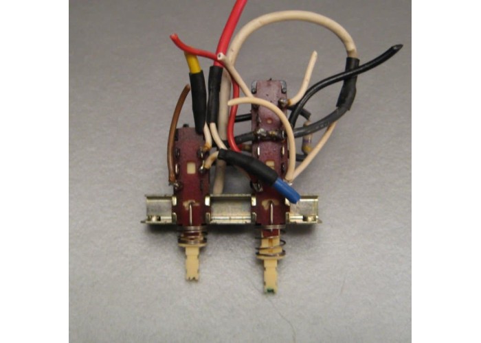 Marantz 2220 Tape Monitor Mono Pushswitch Part # SP0402003 