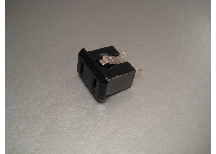 Marantz 1550 Receiver AC Outlet Jack Part # YJ04000560     