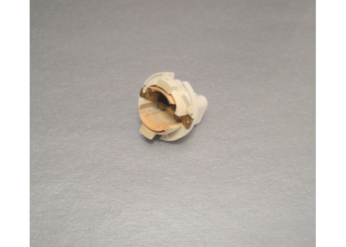 Pioneer SX-850 Receiver Lamp Socket Part # AKK-004       