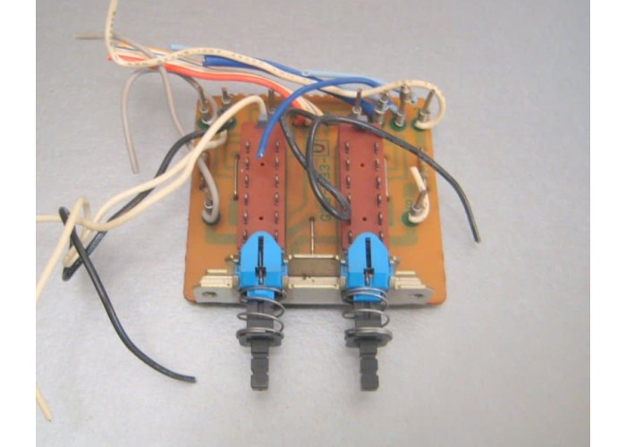 Pioneer SX-3700 Receiver Speaker Board Assembly Part # GWS-233         