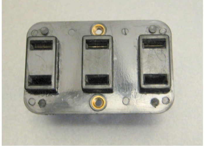 Pioneer SA-9900 AC Socket Part # AKP-005             