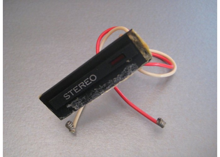 Kenwood KR-5010 LED Part # B30-0182-15           