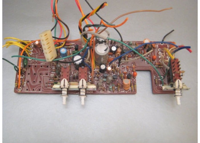 Sansui 7070 Equalizer & Mic Circuit Board Part # F-2620         