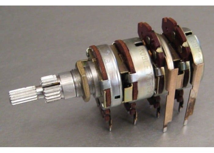 Sansui AU-5900 Amplifier Volume And Balance Control Pot Part # 1060320 