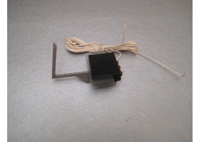 Toshiba SA-750 Receiver Dial Pointer Part # 20041059            